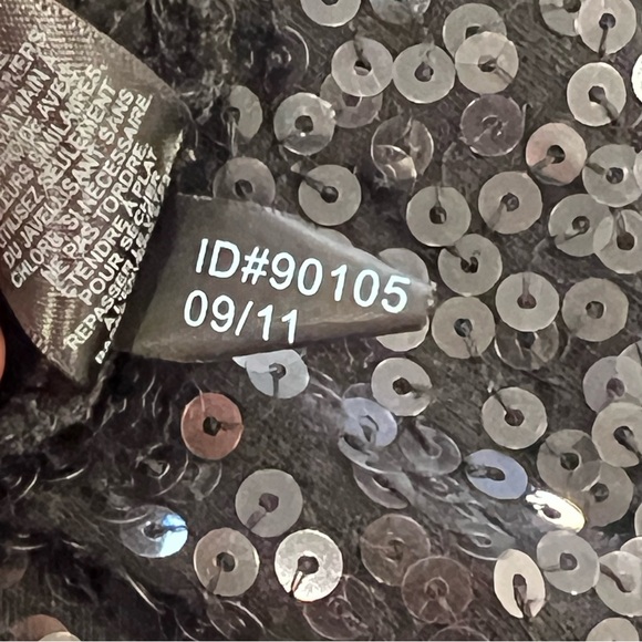 Express Black Lace Neckline Sequin Tank Size Small Petite. - Picture 8 of 8